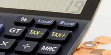 Inflation Impact: Key Strategies for Americans to Maximize Savings in 2023